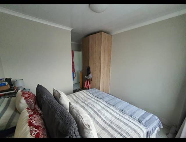 3 BEDROOM TOWNHOUSE FOR SALE IN KENLEAF